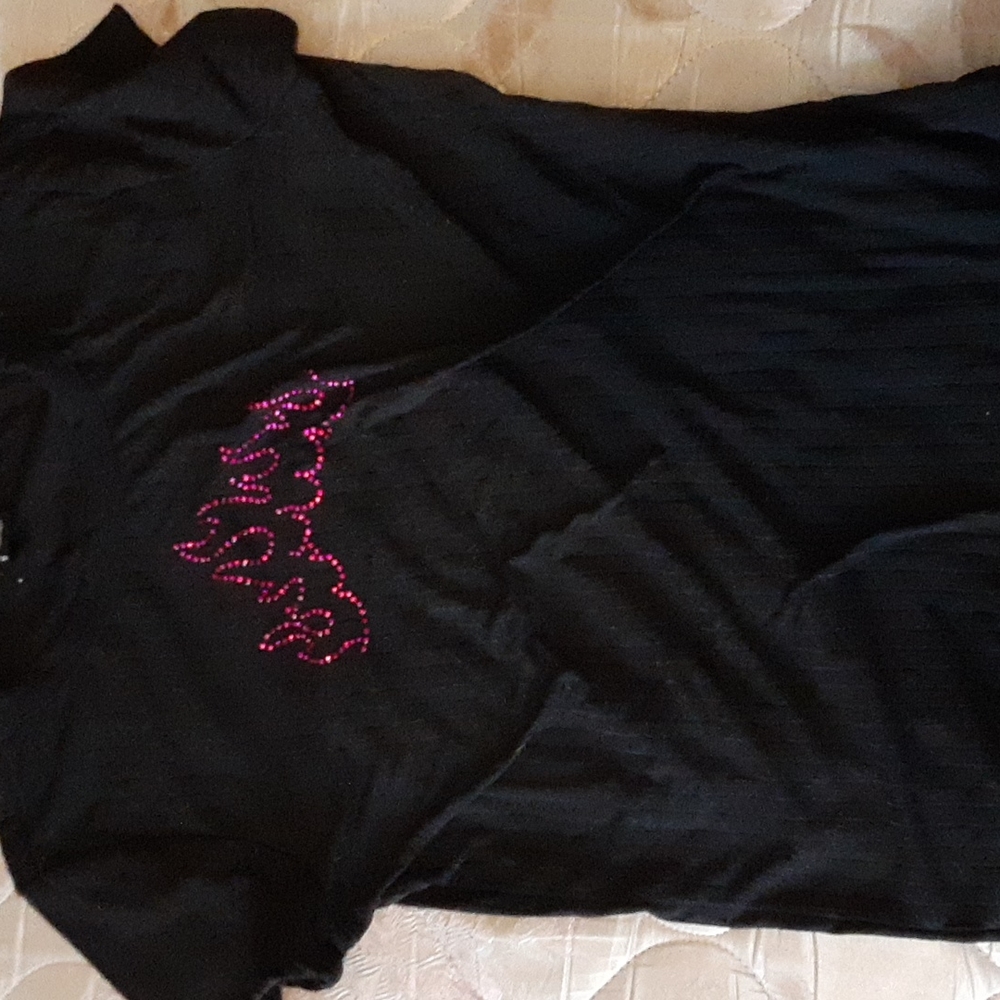 Black t-shirt with pink flame on the front